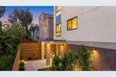  2124 San Clemente, San Diego, CA 92107 - Photo 3