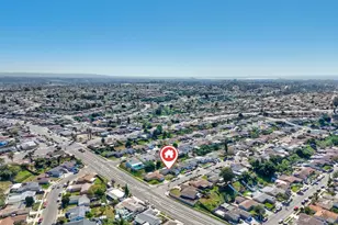 7889 Bloomfield Rd, San Diego, CA 92114 - Photo 3