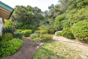 1014 E Bel Air Dr, Vista, CA 92084 - Photo 13