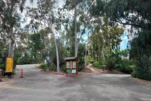 1014 E Bel Air Dr, Vista, CA 92084 - Photo 41