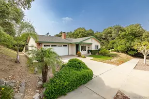 1014 E Bel Air Dr, Vista, CA 92084 - Photo 11