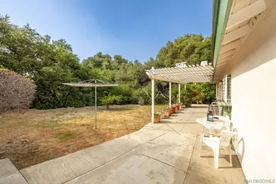  1014 E Bel Air Drive, Vista, CA 92084 - Photo 27