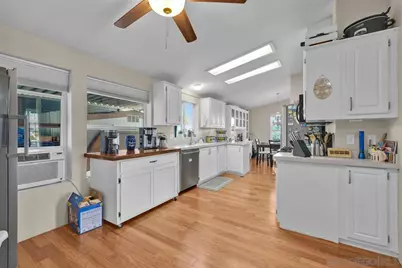  4957 Old Cliffs Rd, San Diego, CA 92120 - Photo 15