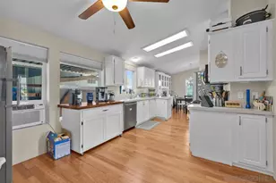 4957 Old Cliffs Rd, San Diego, CA 92120 - Photo 15