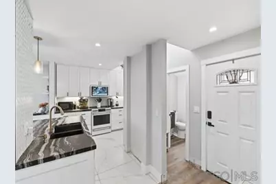  317 Arcaro Ln, Solana Beach, CA 92075 - Photo 3