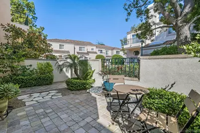  5117 Renaissance Ave #D, San Diego, CA 92122 - Photo 7