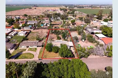  250 S Santa Rosa Ave, El Centro, CA 92243 - Photo 35