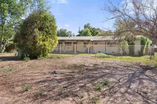 250 S Santa Rosa Ave, El Centro, CA 92243 - Photo 27