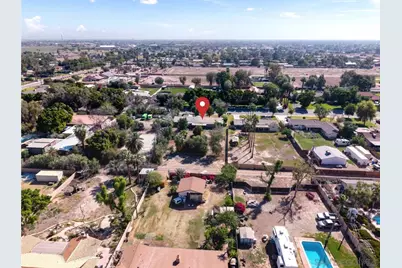  250 S Santa Rosa Ave, El Centro, CA 92243 - Photo 41