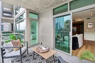 800 The Mark Ln, San Diego, CA 92101 - Photo 7
