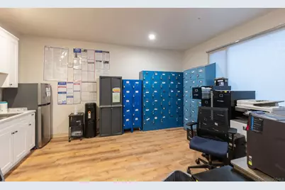  4017 42nd St, San Diego, CA 92105 - Photo 11