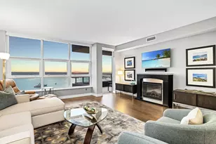 1325 Pacific Hwy, San Diego, CA 92101 - Photo 3