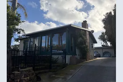  415 S Weitzel St, Oceanside, CA 92054 - Photo 1