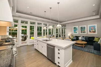  820 Glorietta Blvd, Coronado, CA 92118 - Photo 15