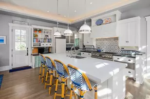 820 Glorietta Blvd, Coronado, CA 92118 - Photo 17