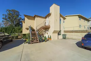 1960 Arnold Way, Alpine, CA 91901 - Photo 3