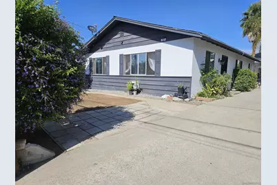  727 N Main Ave., Fallbrook, CA 92028 - Photo 1