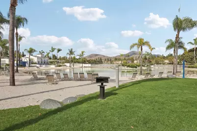  2077 Lakeridge Circle #104, Chula Vista, CA 91913 - Photo 61