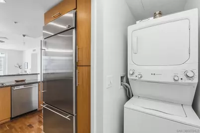  325 7th Avenue #1801, San Diego, CA 92101 - Photo 11