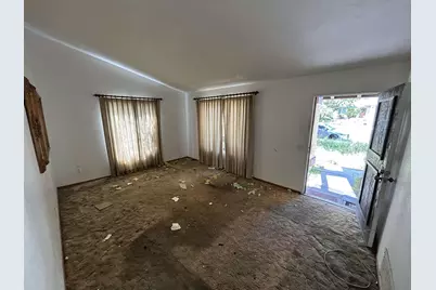  3164 Carr Dr, Oceanside, CA 92056 - Photo 3