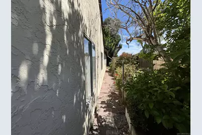  3164 Carr Dr, Oceanside, CA 92056 - Photo 19