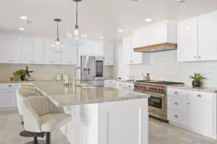 1185 Barcelona Dr, San Diego, CA 92107 - Photo 7