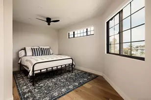 1185 Barcelona Dr, San Diego, CA 92107 - Photo 37