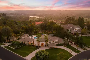 5860 Calle Camposeco, Rancho Santa Fe, CA 92067 - Photo 3