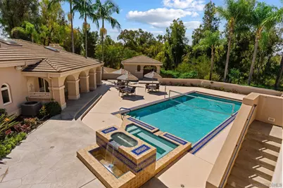  5860 Calle Camposeco, Rancho Santa Fe, CA 92067 - Photo 39