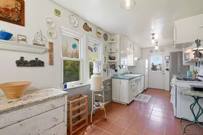  425 S Horne Street, Oceanside, CA 92054 - Photo 17