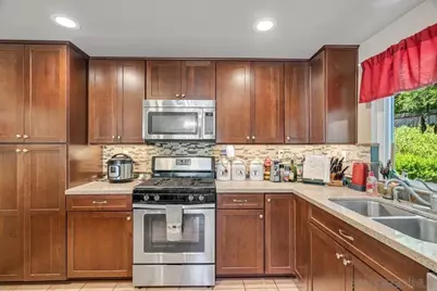  951 Beverly, Vista, CA 92084 - Photo 15