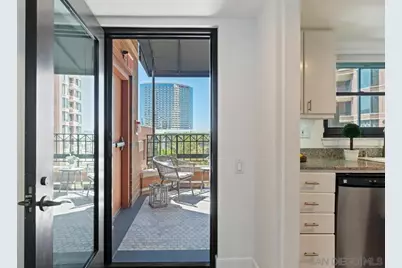  500 W Harbor Dr. #624, San Diego, CA 92101 - Photo 9