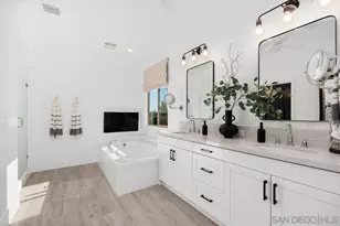 31540 Calle De Las Rosas, Bonsall, CA 92003 - Photo 19