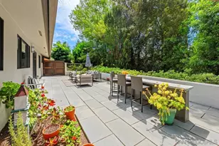 16902 Via De Santa Fe, Rancho Santa Fe, CA 92067 - Photo 35