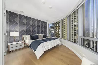  888 W E #2405, San Diego, CA 92101 - Photo 19