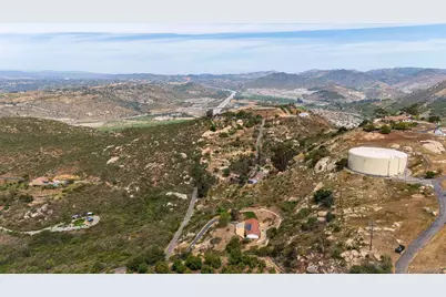  32721 Mountain View Rd, Bonsall, CA 92003 - Photo 25