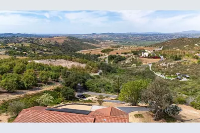  32721 Mountain View Rd, Bonsall, CA 92003 - Photo 5
