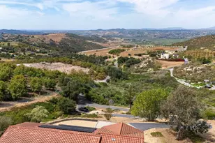 32721 Mountain View Rd, Bonsall, CA 92003 - Photo 5