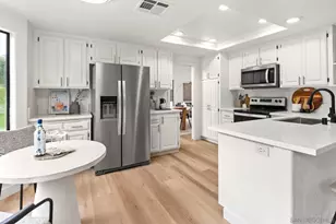 1402 Broken Arrow, Fallbrook, CA 92028 - Photo 21