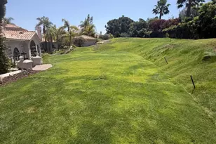 18136 Via Ascenso, Rancho Santa Fe, CA 92067 - Photo 37