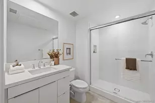 2860 Avella Cir, San Diego, CA 92108 - Photo 7