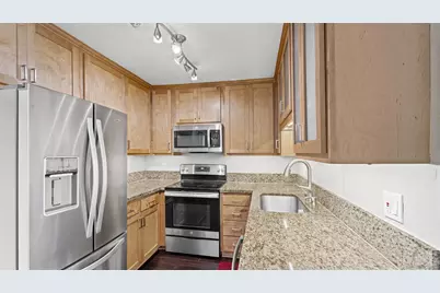  4368 Temecula St #205, San Diego, CA 92107 - Photo 7