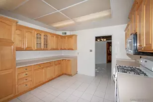 12815 Camino Ramilette, San Diego, CA 92128 - Photo 19