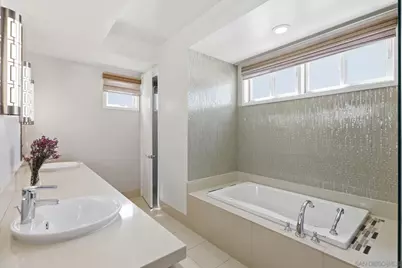  141 Orange Avenue #306, Coronado, CA 92118 - Photo 21
