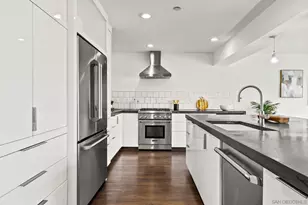 2556 Navarra Dr, Carlsbad, CA 92009 - Photo 19