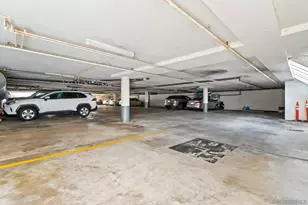 2556 Navarra Dr, Carlsbad, CA 92009 - Photo 45