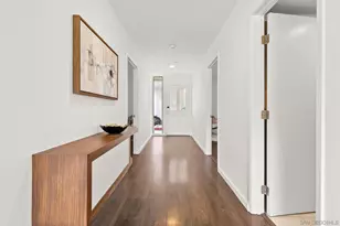 2556 Navarra Dr, Carlsbad, CA 92009 - Photo 3