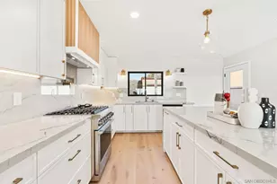 2623 Ocean Front Walk, San Diego, CA 92109 - Photo 11