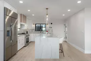 2623 Ocean Front Walk, San Diego, CA 92109 - Photo 9
