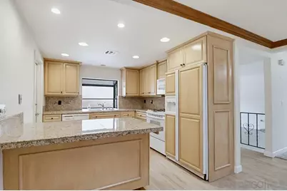  5545 Red River Dr, San Diego, CA 92120 - Photo 7
